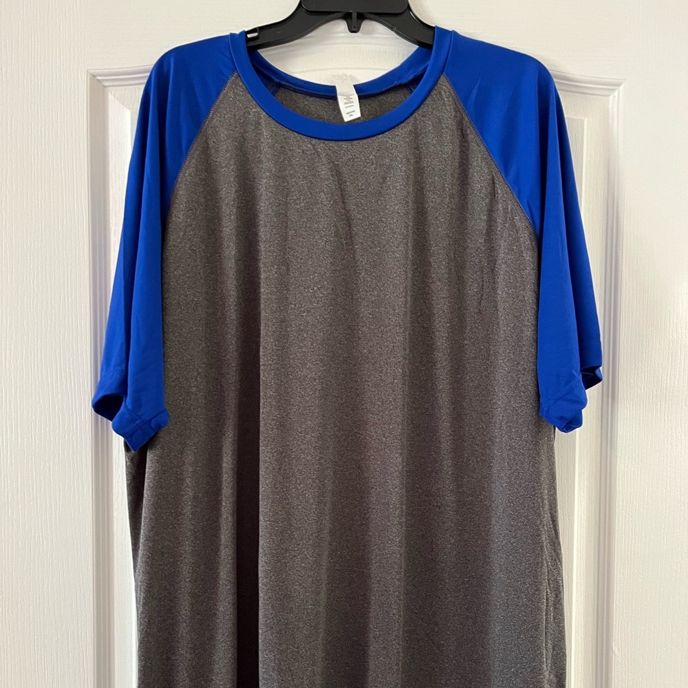 NWOT alo dri-fit men’s shirt